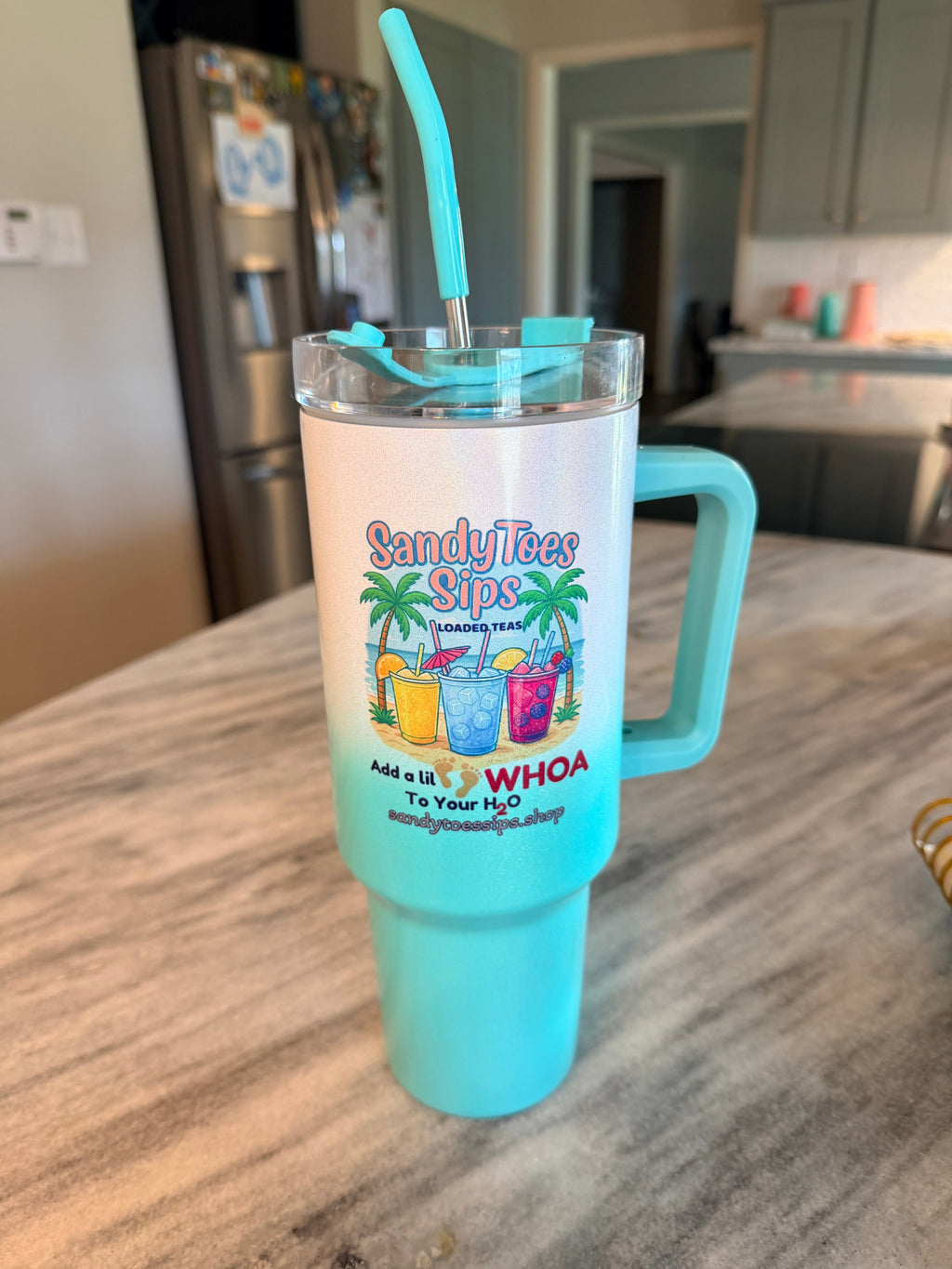 🩴Sandy Toes Sips 40oz Tumbler – Add a Lil WHOA to Your H₂O! 💦